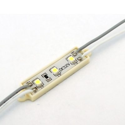 Αυτοκόλλητο LED module 12v για αντικατάσταση παλαιού φωτισμού σε μπουτονιέρες θυροτηλεφώνων και θυροτηλεοράσεων.